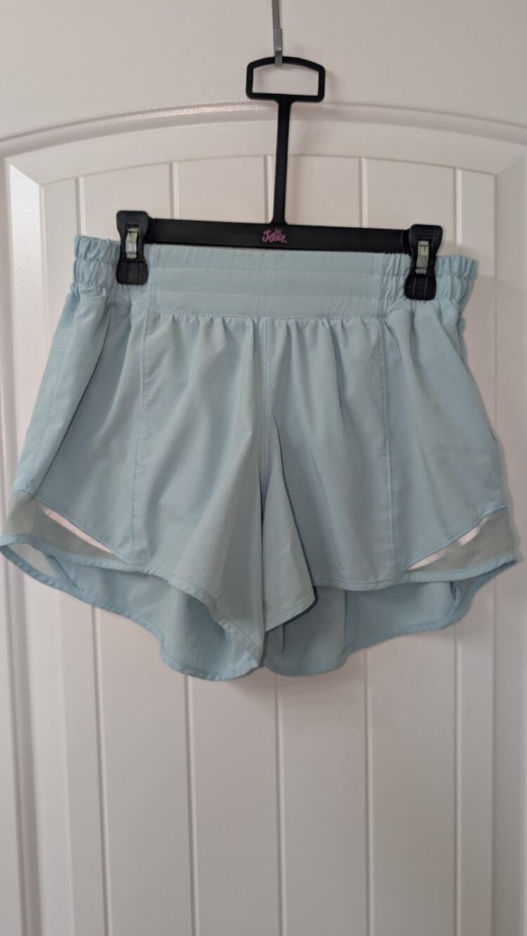 Lululemon Women's Blue Solid Athletic Running Shorts Elastic Waist Tall 6